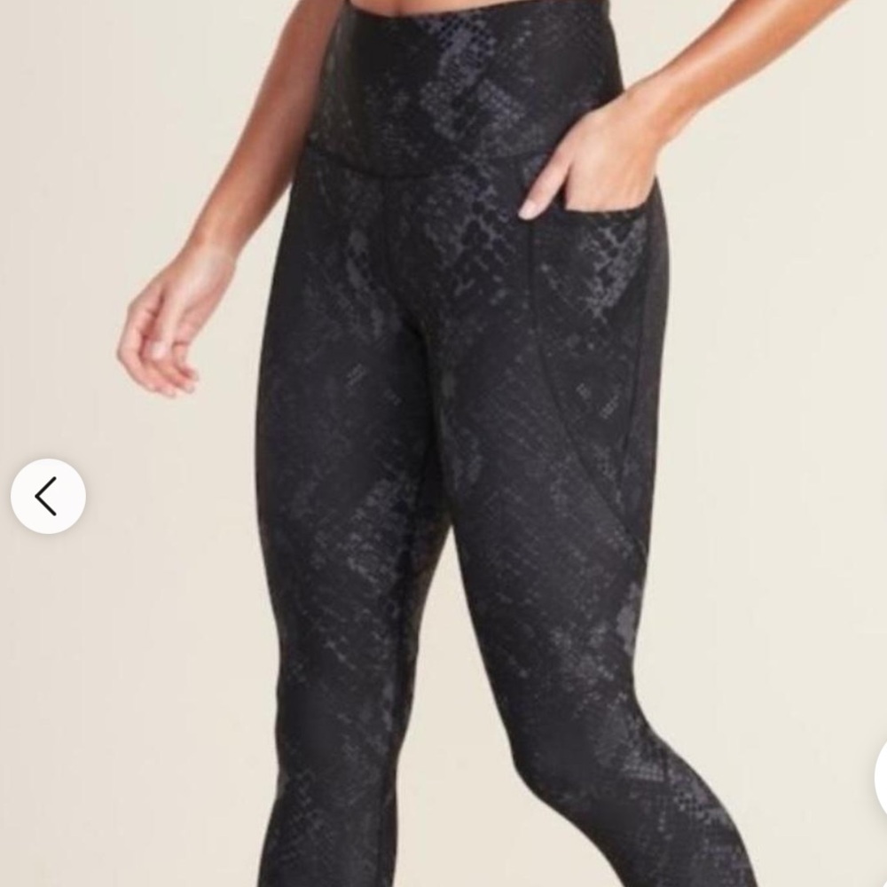 Old navy workout legging medium